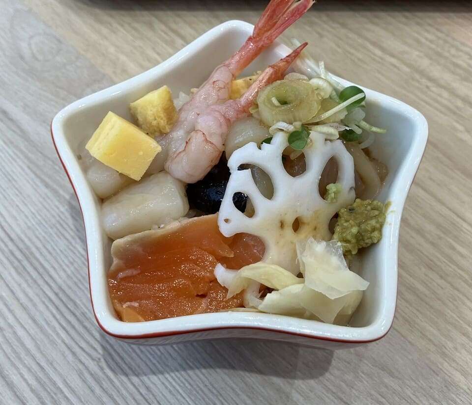 海鮮丼