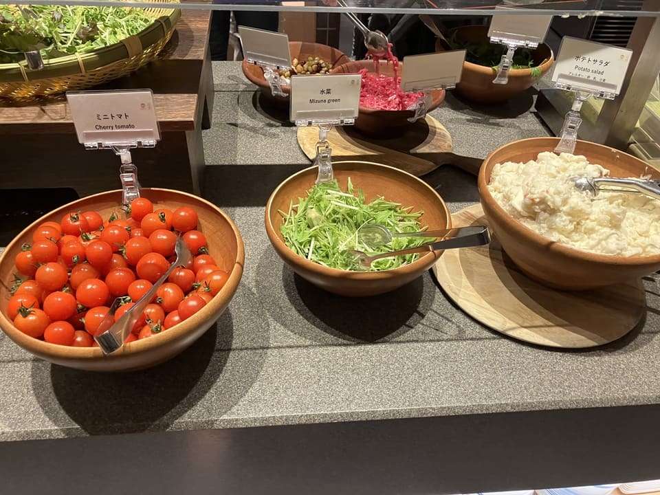 サラダ