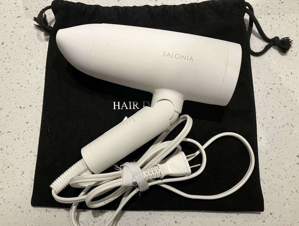 SALONIA のヘアドライヤー