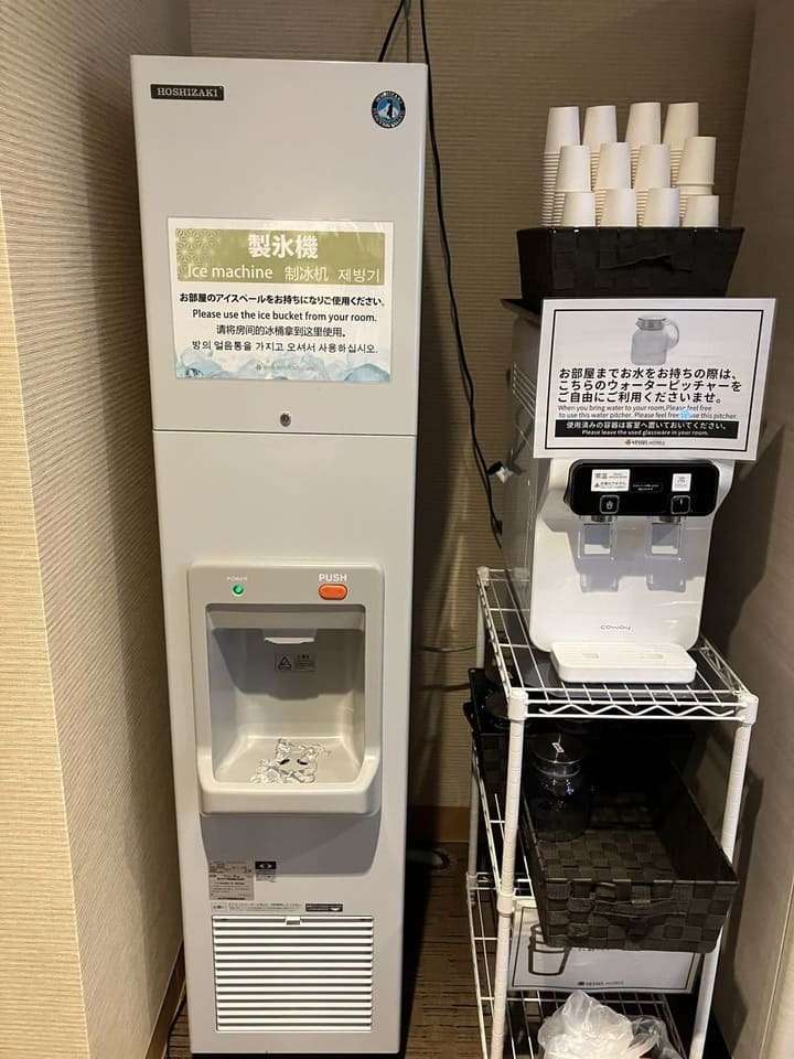 製氷機とウォーターサーバー