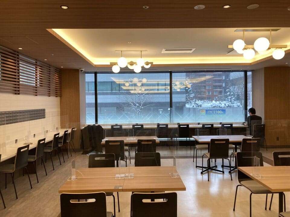 朝食会場