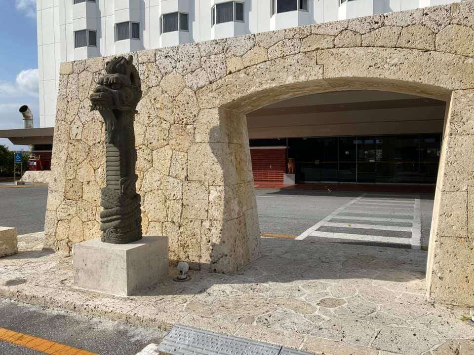 メインエントランス