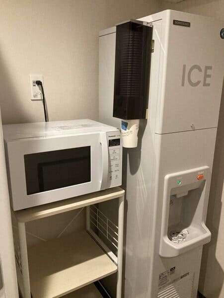 電子レンジの製氷機