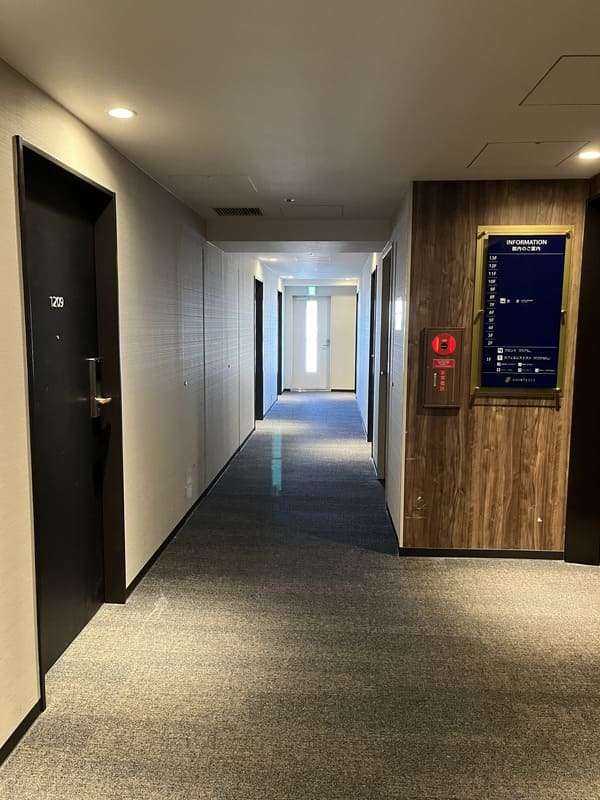 客室階の廊下