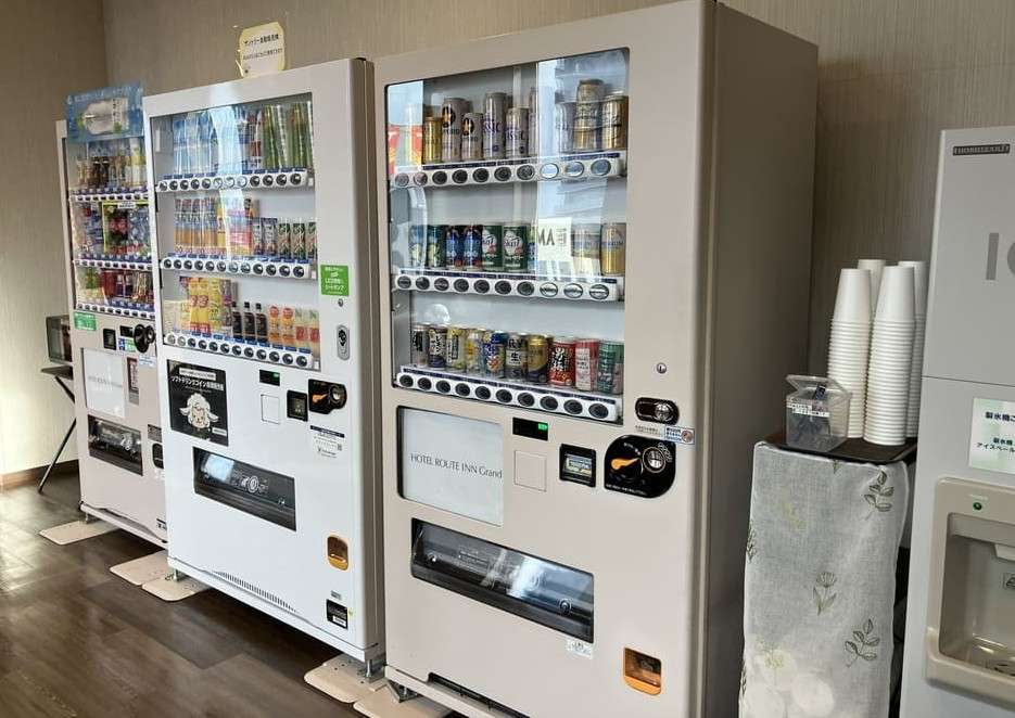 自販機と製氷機