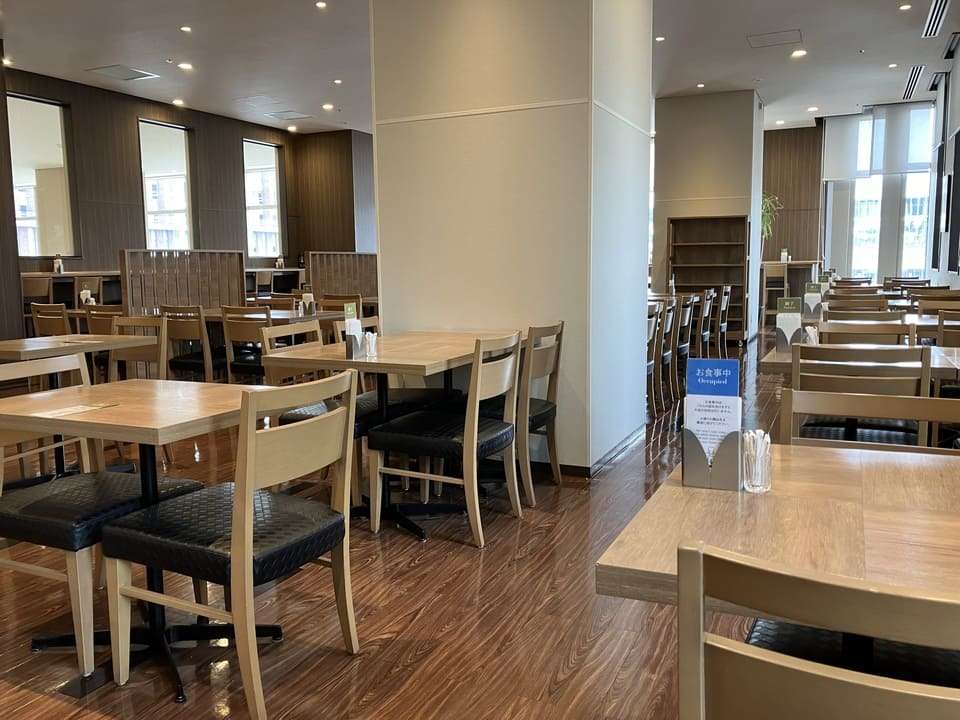 朝食レストラン